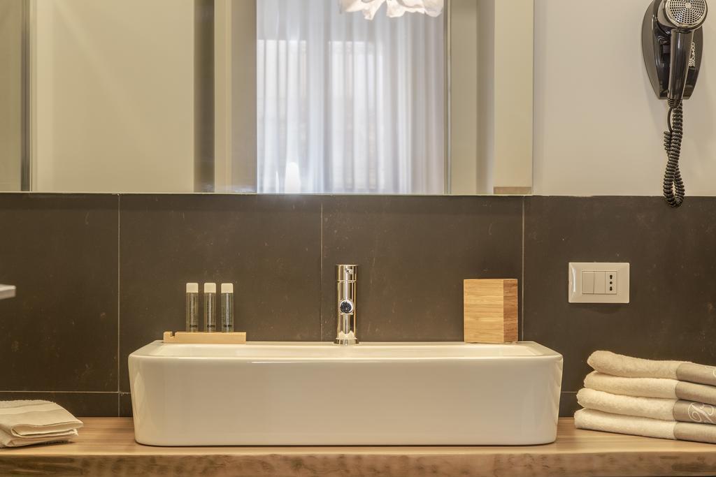 B&B Vicere Speciale โนโต ภายนอก รูปภาพ