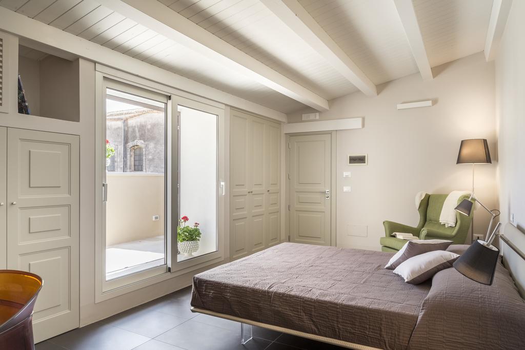 B&B Vicere Speciale โนโต ภายนอก รูปภาพ
