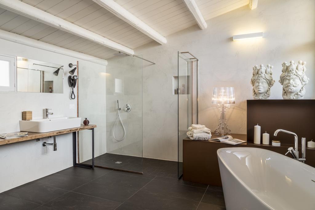 B&B Vicere Speciale โนโต ภายนอก รูปภาพ
