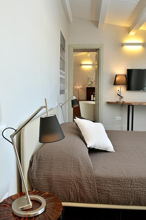 B&B Vicere Speciale โนโต ภายนอก รูปภาพ